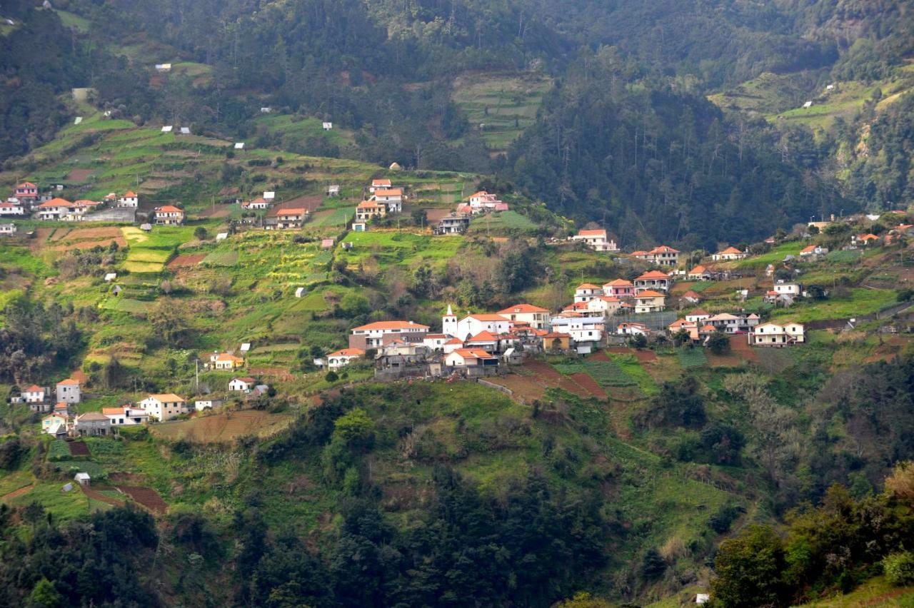 Casa Pico Ruivo Caldeirao Verde Madeira Сантана Экстерьер фото